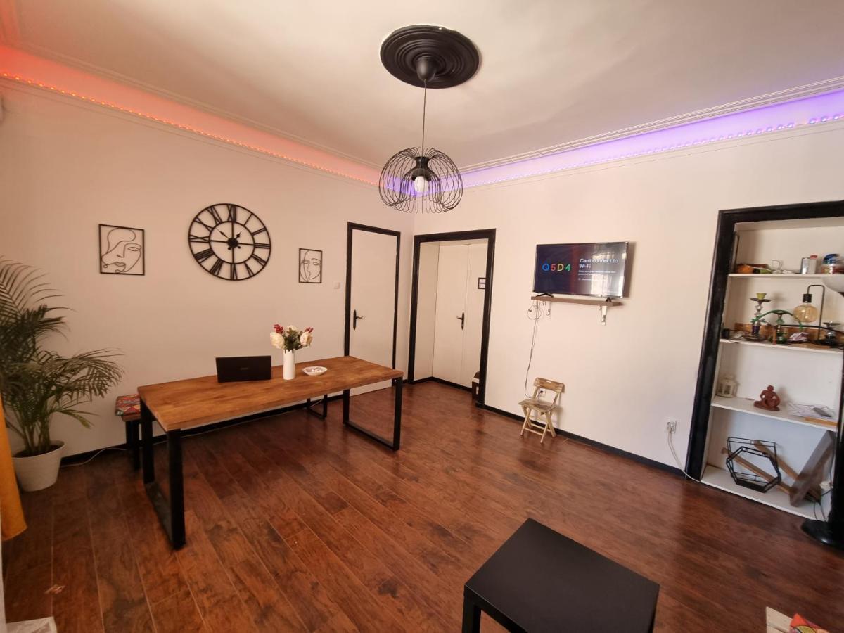 Downtown Belgrade Hostel And Apartments Ngoại thất bức ảnh