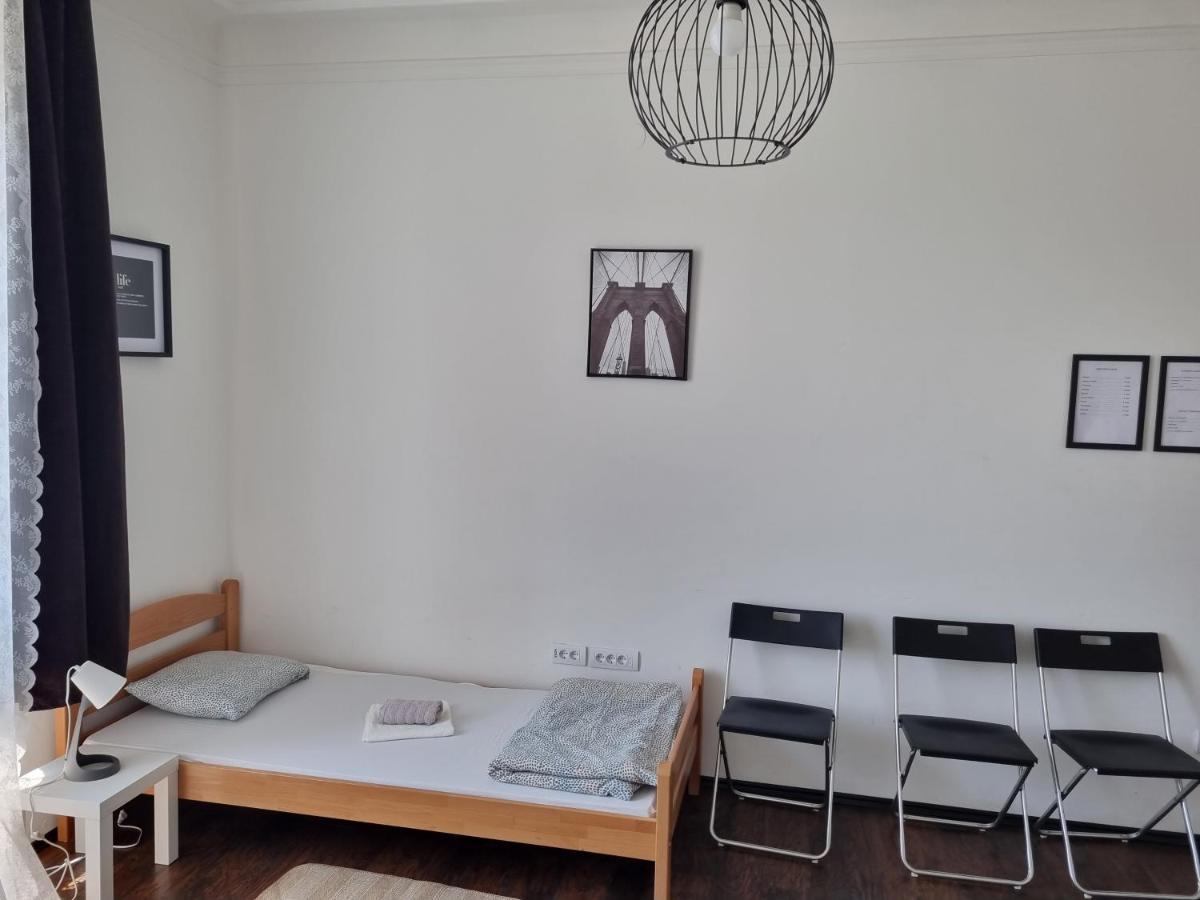 Downtown Belgrade Hostel And Apartments Ngoại thất bức ảnh
