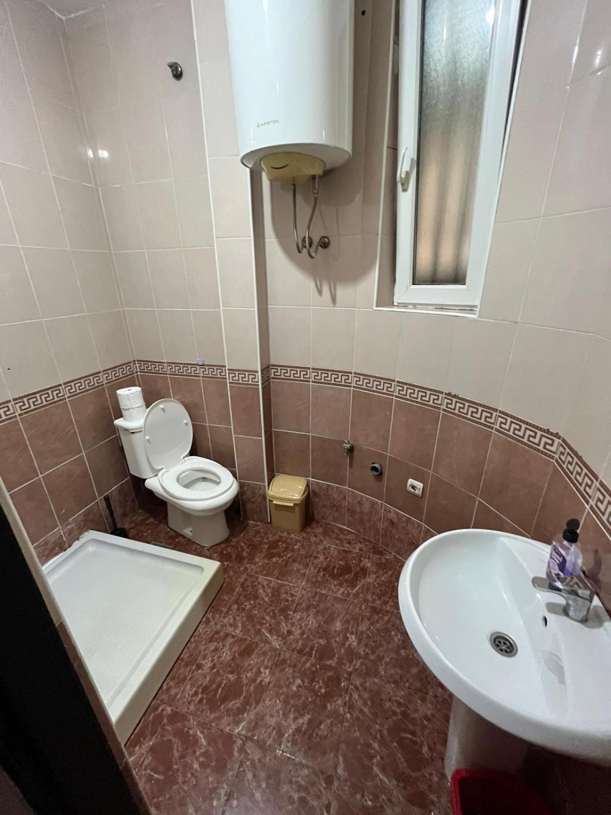 Downtown Belgrade Hostel And Apartments Ngoại thất bức ảnh
